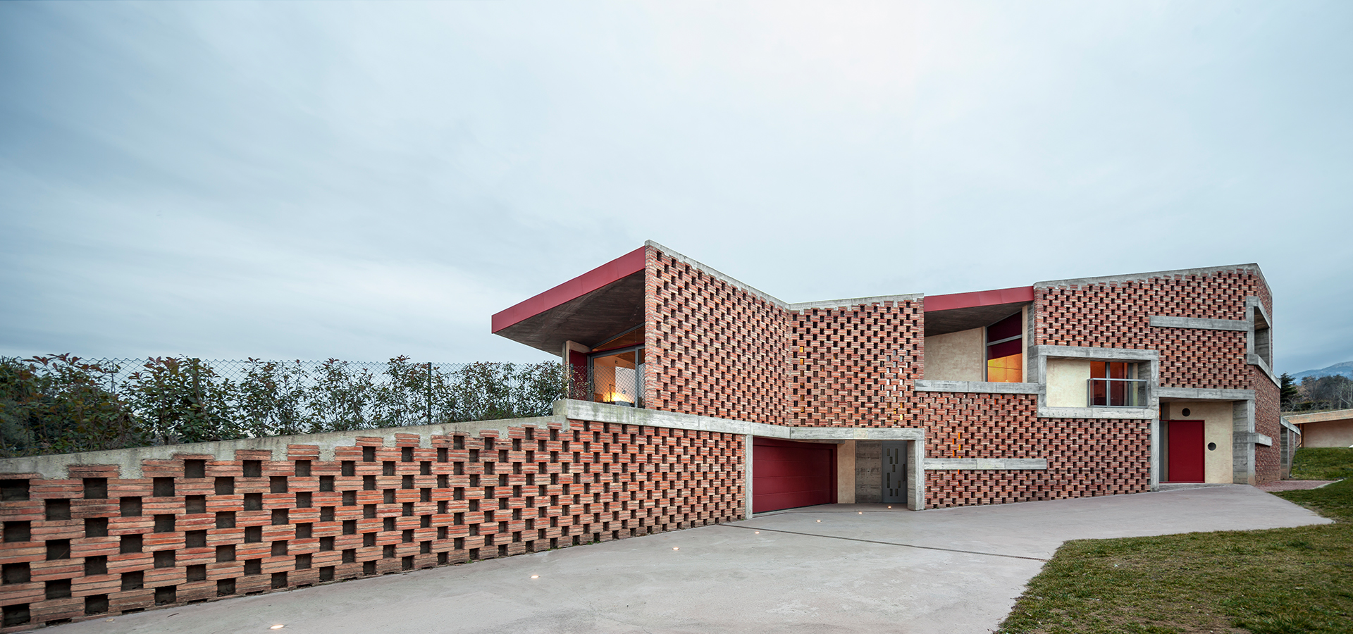 bitxo-house-facana-principal-lagula-arquitectura-catalunya-02