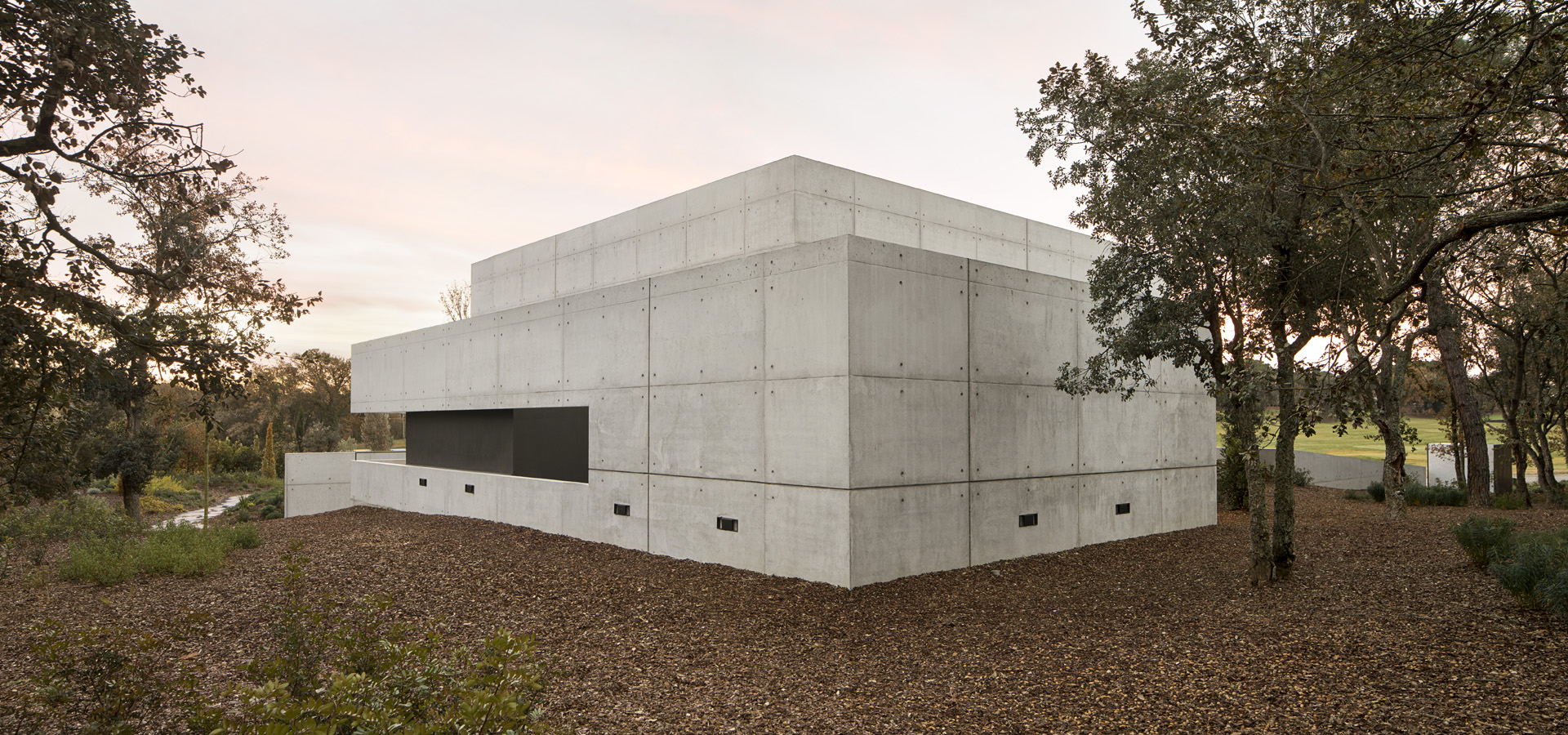 casa-terminal-1-facana-formigo-camiral-golf-lagula-arquitectura-02.jpg