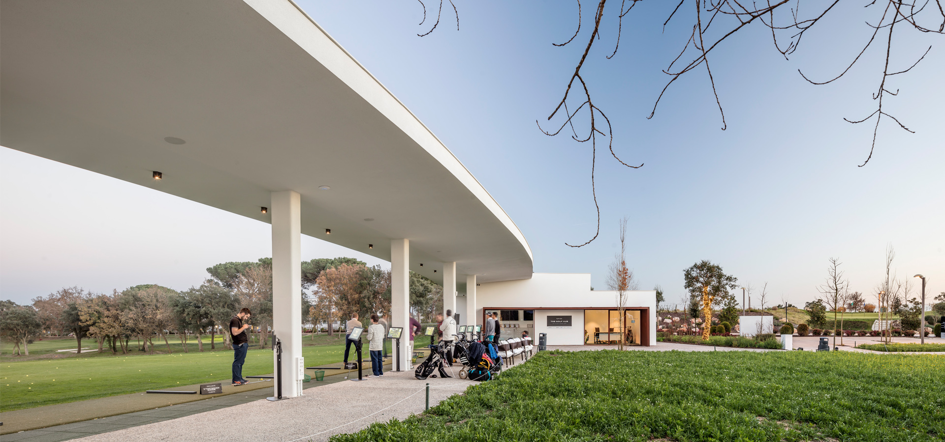golf-hub-pga-resort-lagula-arquitectura-04