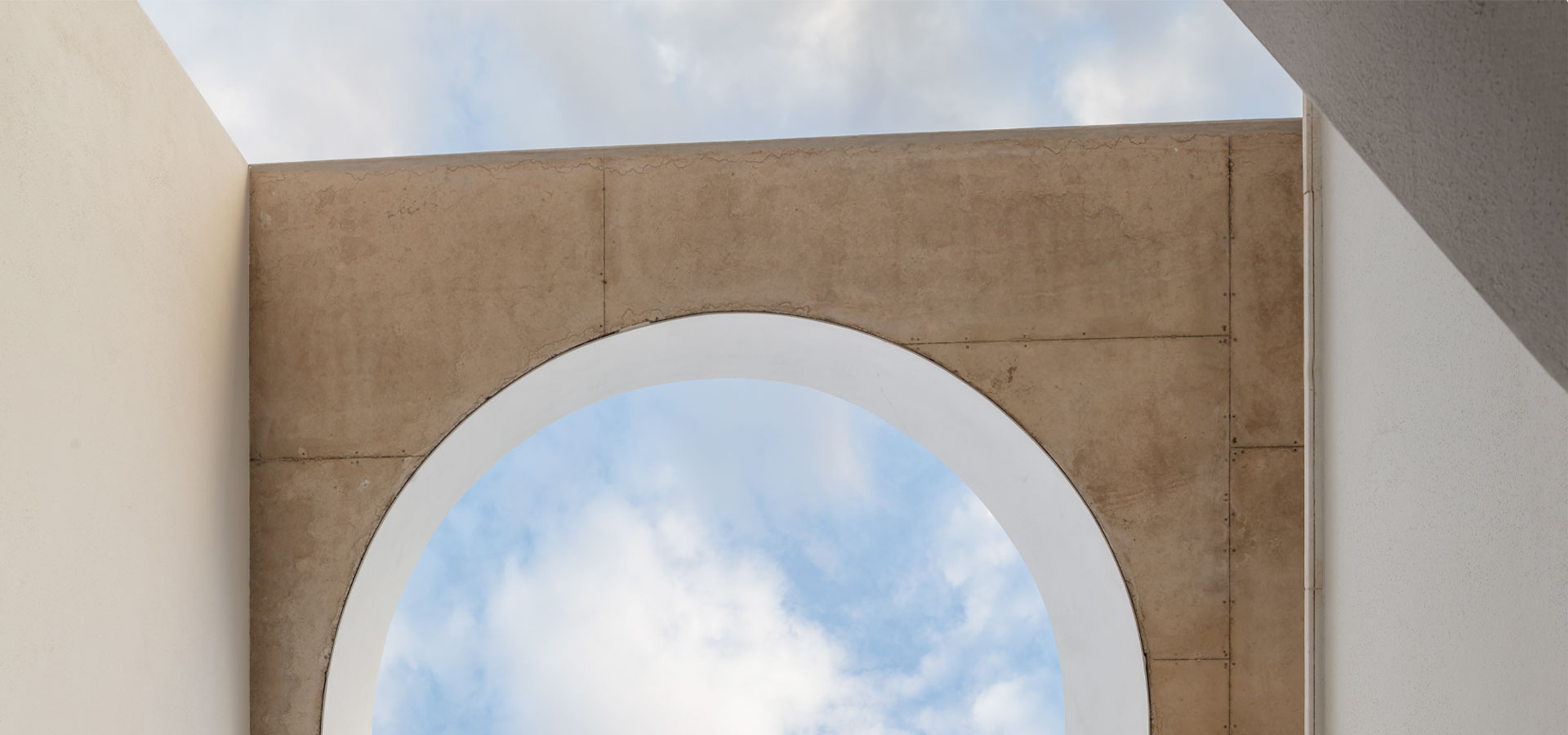 gruyere-house-pga-resort-girona-lagula-arquitectura-03