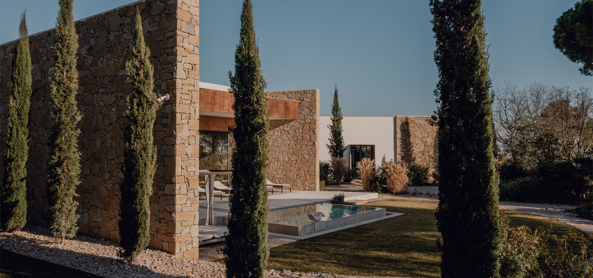 spa-camiral-facana-lagula-arquitectura