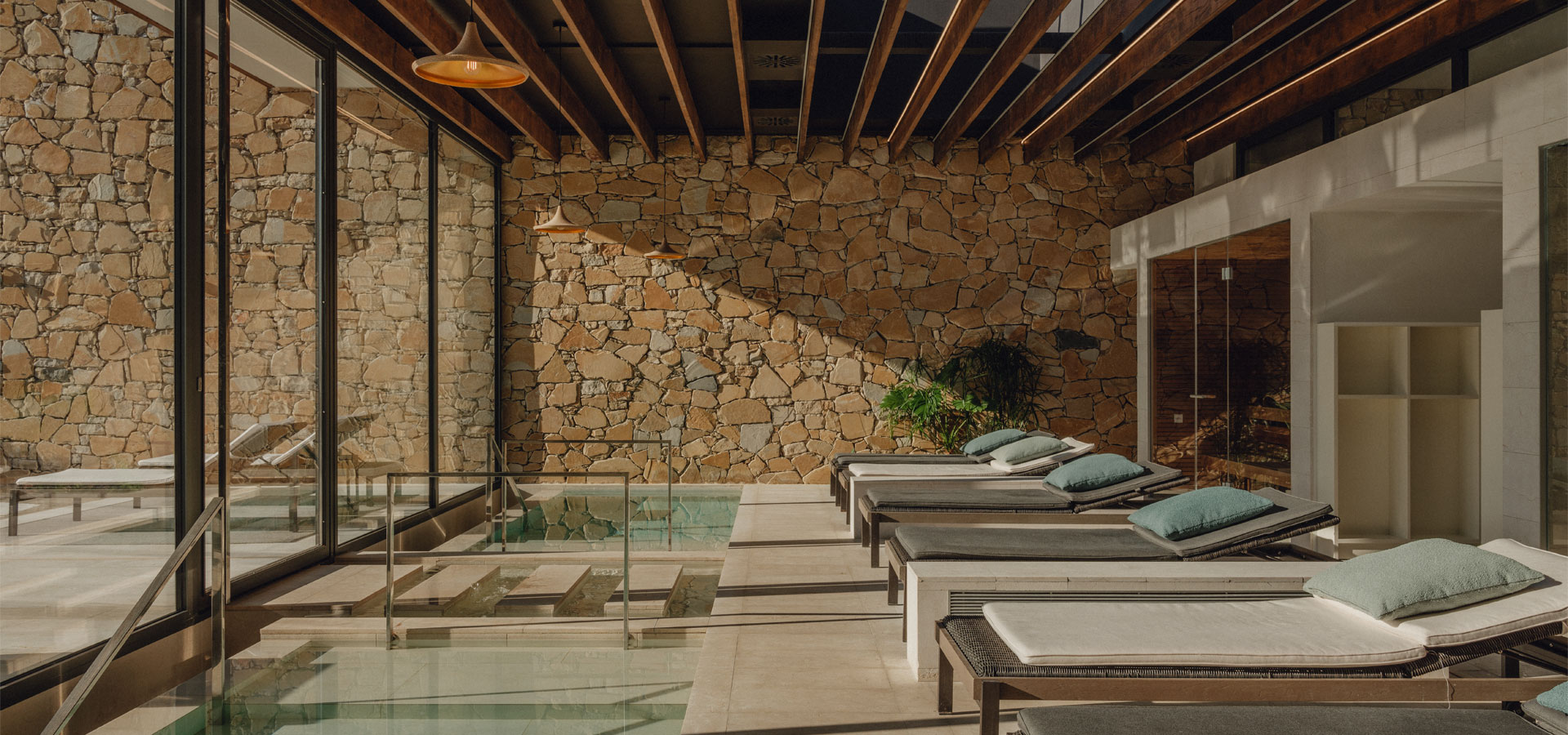 spa-camiral-piscina-lagula-arquitectura